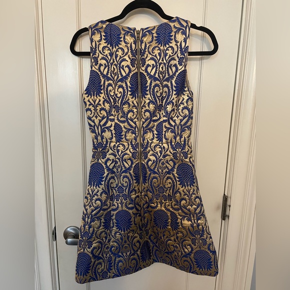 Alice + Olivia Blue and Gold Patterned Dress size 2 - Picture 2 of 5